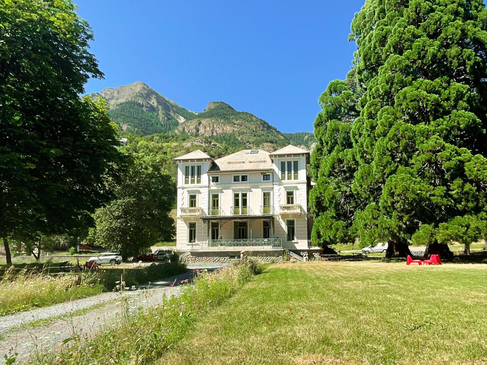 Suite Dans Villa Mexicaine Jausiers Ngoại thất bức ảnh